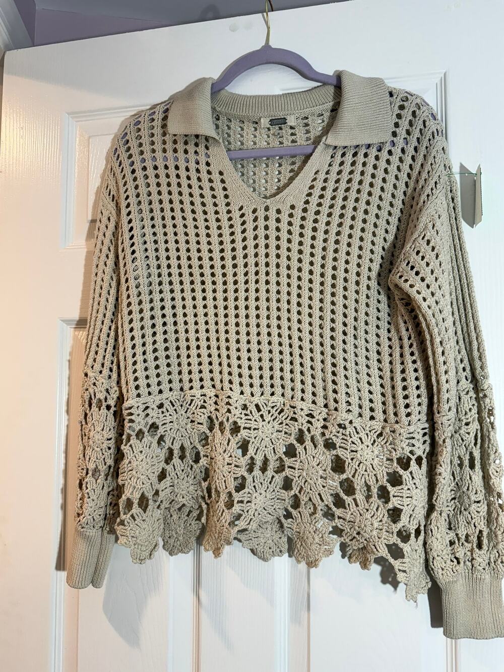Gimmicks by BKE Womens S Beige Crochet Sweater Boho Open Knit Collared